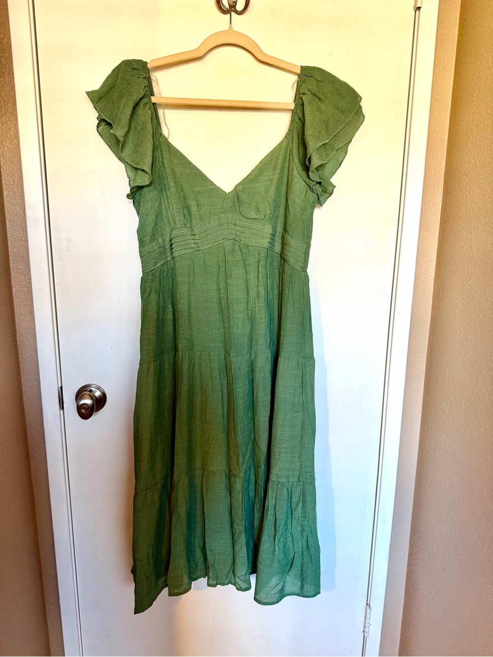 Women’s dress XL Trixxi Green Ruffle-Sleeve Midi Dress